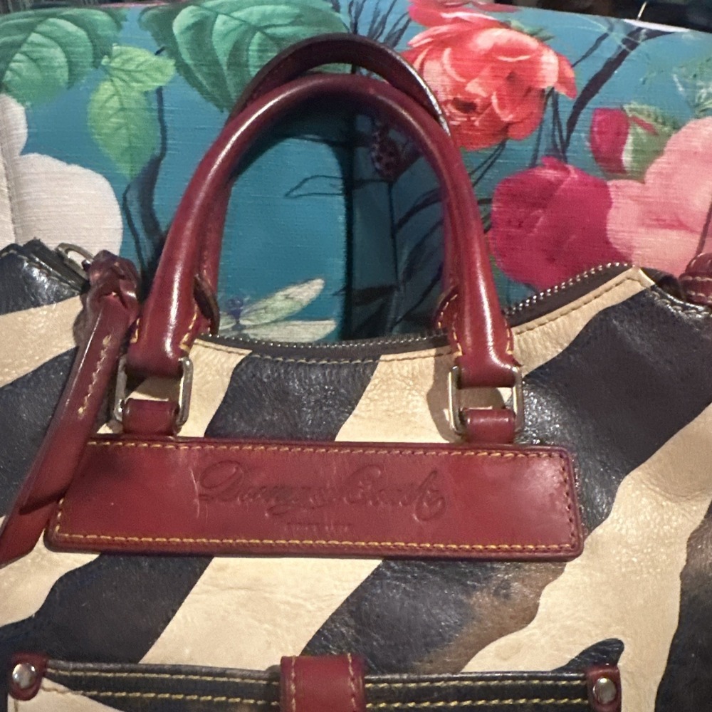 Dooney & Bourke Florentine juliette leather zebra print purse bag - Picture 3 of 15